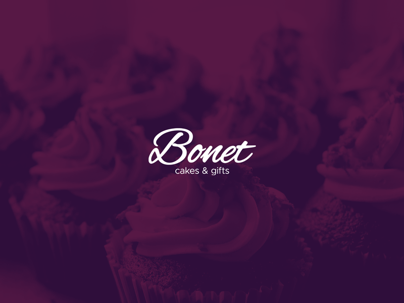 logotipo sobre fondo fotográfico